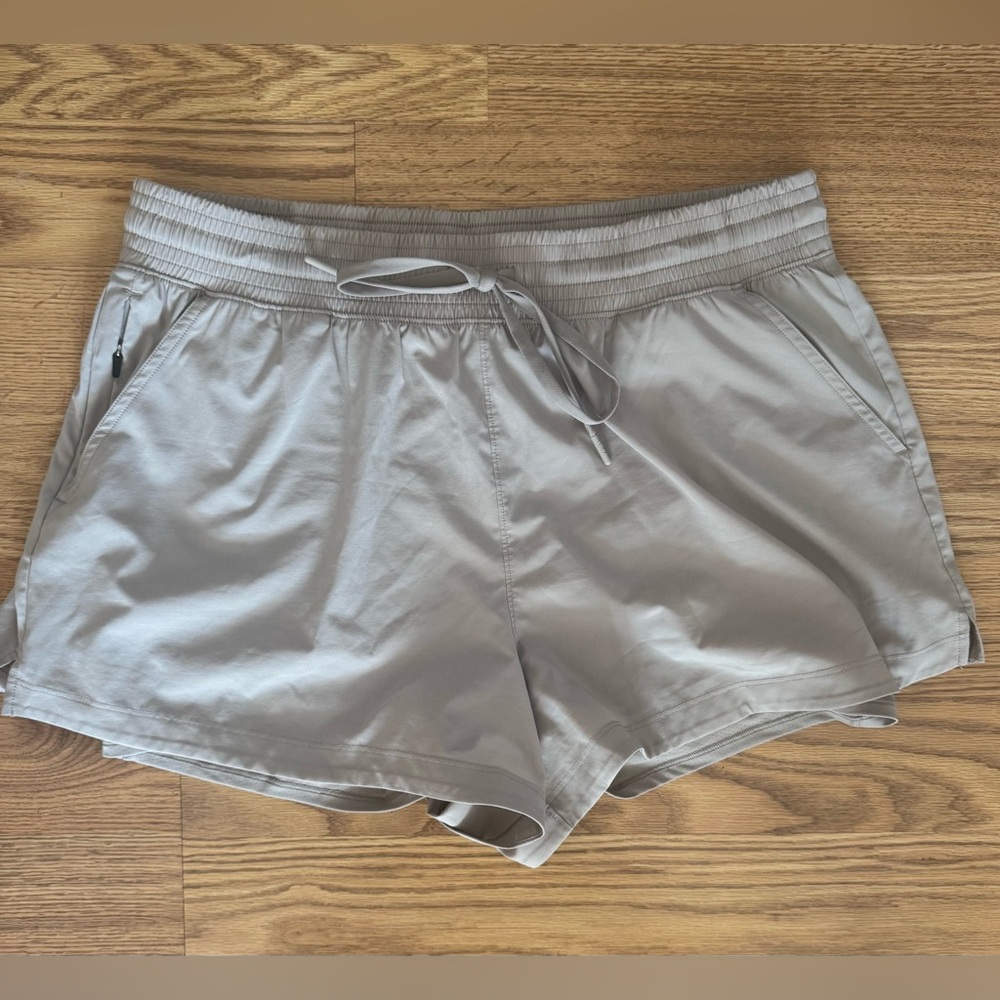 YPB by Abercrombie & Fitch High Rise Lined Workout Short - XL